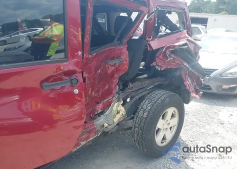 2012 Jeep Wrangler Unlimited Sahara from USA, damaged, VIN 1C4BJWEG5CL168573